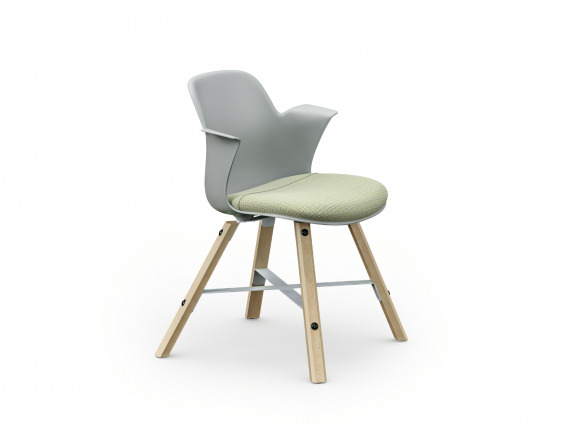 Wood Leg guest chair