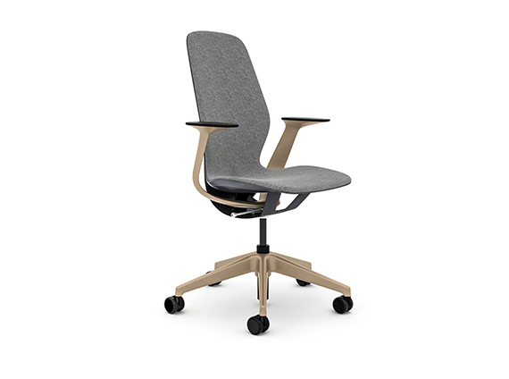 Silq desk chair