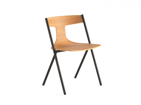 Quadra Chair in wood
